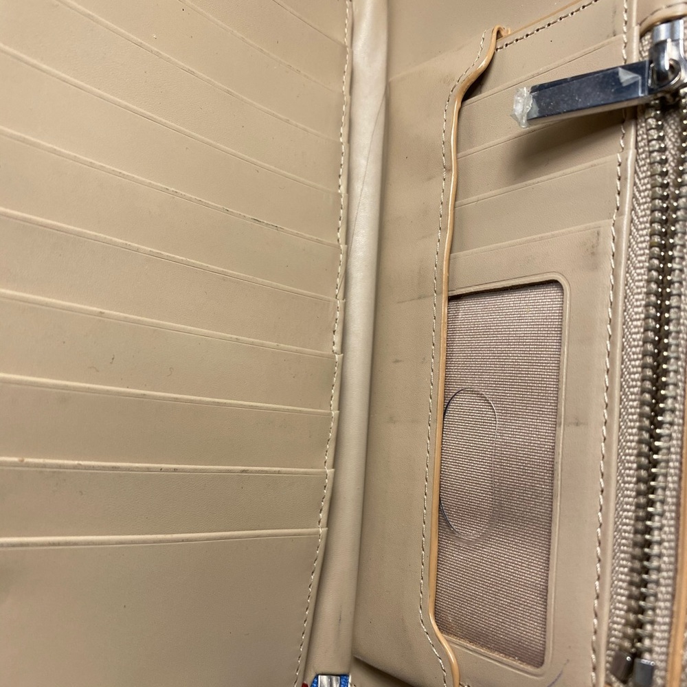 Wallet - Picture 3 of 3